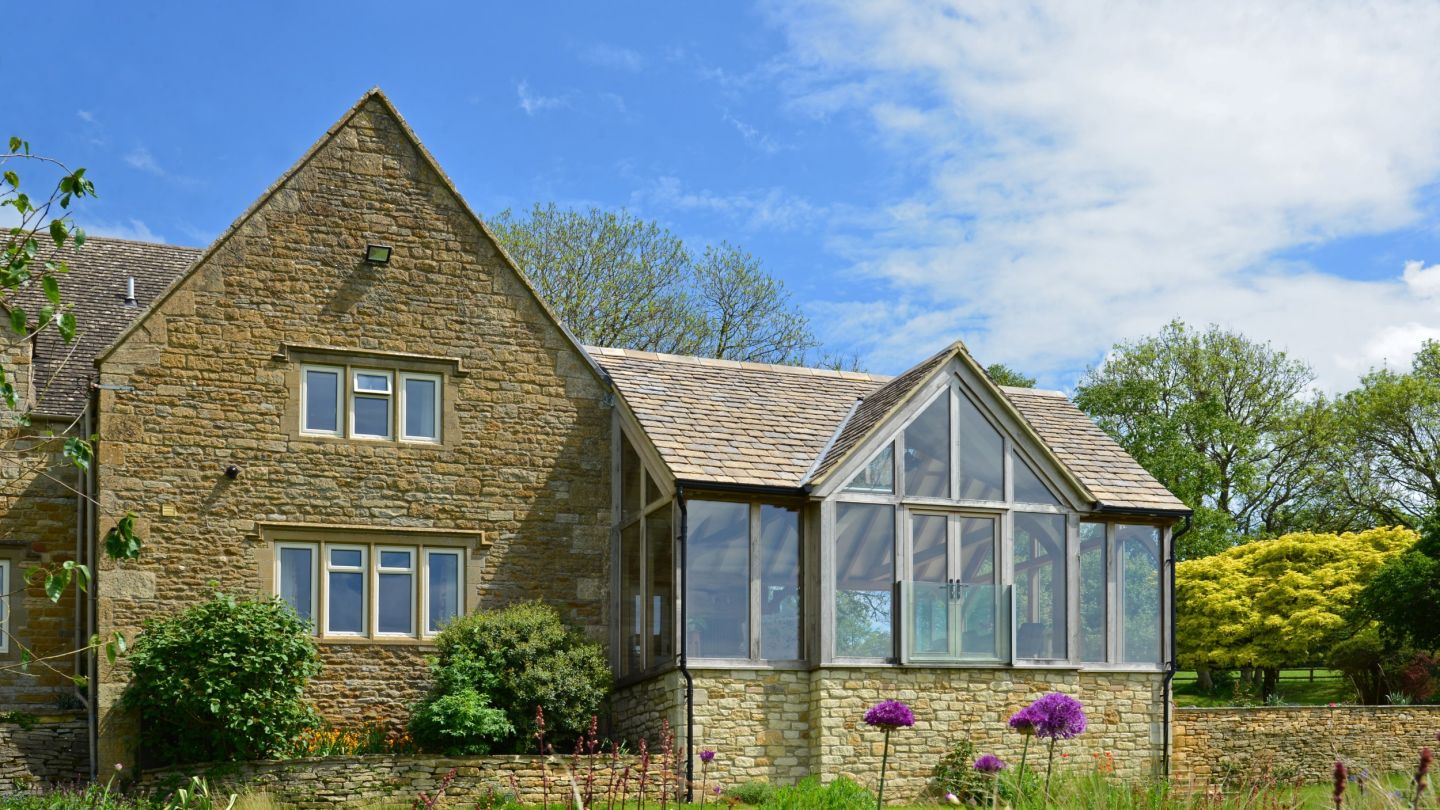 Cotswolds Garden Room_exterior 2